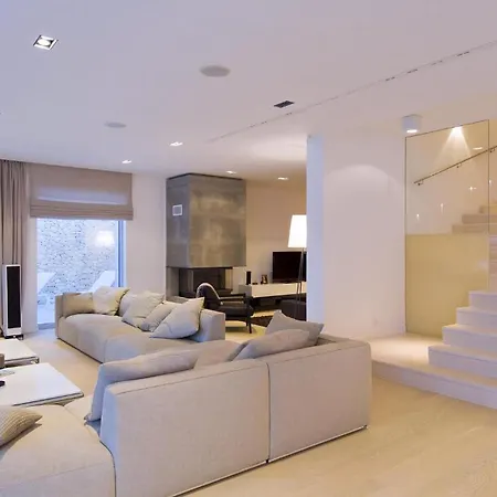 Villa Stunning Brac 5 Bedrooms Selca Brac 5 Metres To The Private Swimming Pool Selca