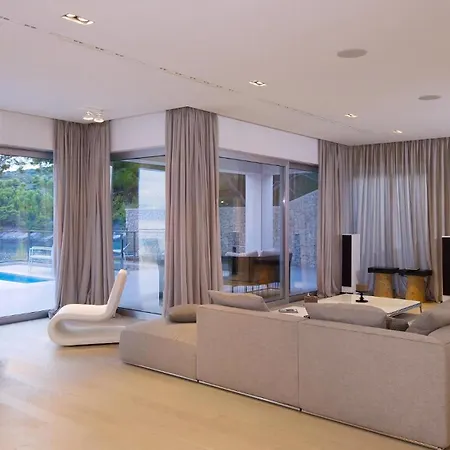 Stunning Brac 5 Bedrooms Selca Brac 5 Metres To The Private Swimming Pool Selca Villa *