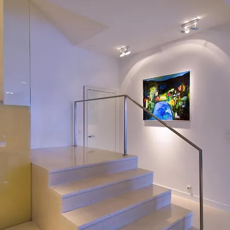 Villa Stunning Brac 5 Bedrooms Selca Brac 5 Metres To The Private Swimming Pool Selca *