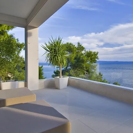 Stunning Brac 5 Bedrooms Selca Brac 5 Metres To The Private Swimming Pool Selca * Selca (Brac)