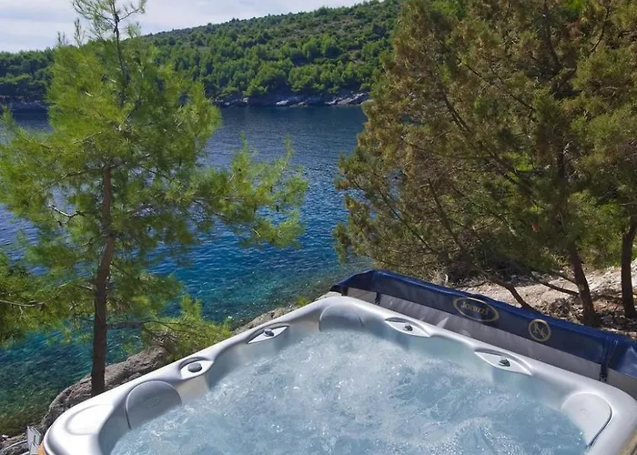 Stunning Brac 5 Bedrooms Brac 5 Metres To The Villa *